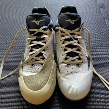 야구 스파이크 MIZUNO