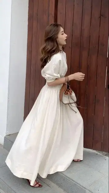 벌스데이 바쉬 SHELLY SEPARATE LUXE SETUP