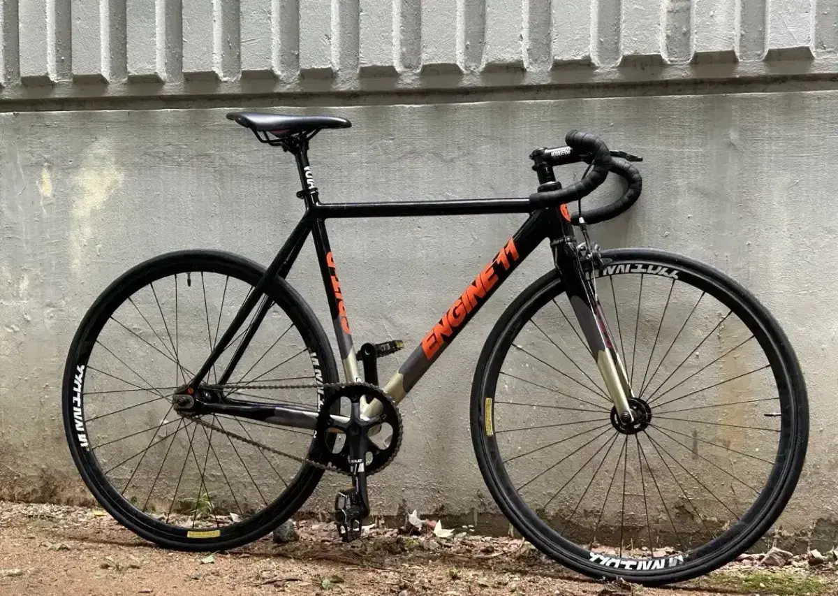 Engine11 Crit-D Black Orange Fixed Gear Bicycle (Road/MTB Trade-in)
