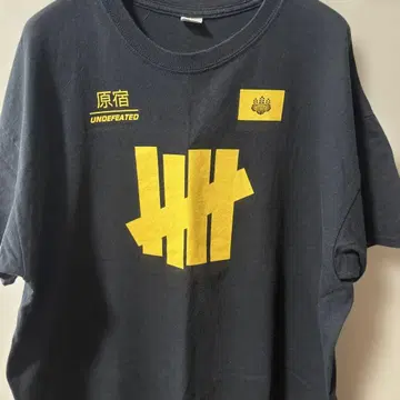 UNDEFEATED 하라주쿠 티셔츠 블랙