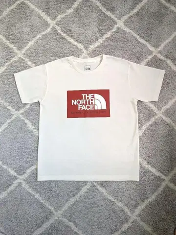 THE NORTH FACE 로고 프린트 티셔츠
