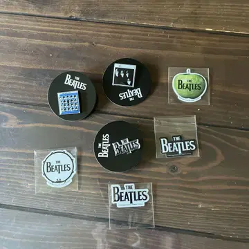 THE BEATLES 배지 3개 세트