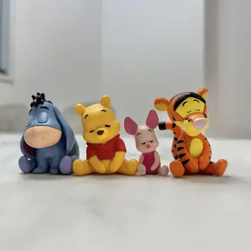 어깨 쿵 Fig. 곰돌이 푸