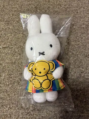 미피 봉제 인형 컬러풀 드레스