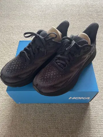 HOKA 호카 CLIFTON 9 블랙 23.5cm 검정