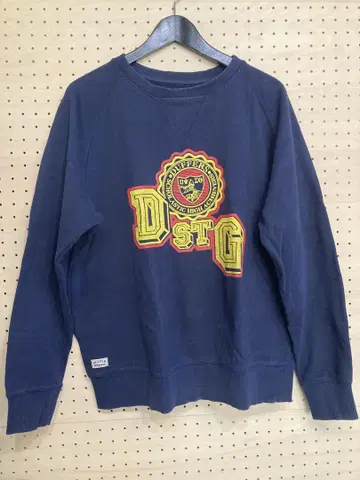 DUFFER 칼리지풍 프린트 맨투맨 XL 네이비