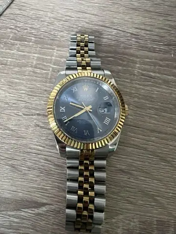 노브랜드 시계. 정크 Datejust 블루 다이얼