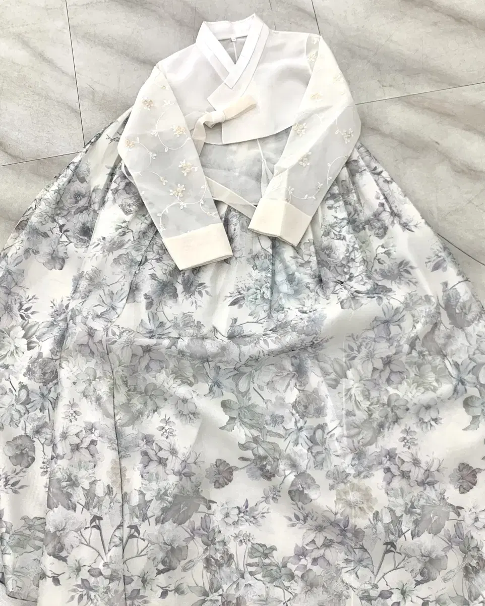 Women's Hanbok Mini Dangui + Printed Skirt Women's Hanbok