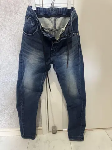 지유 다크 블루 데님 팬츠