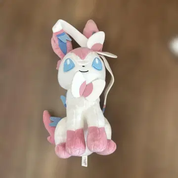 닌피아 봉제 인형