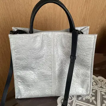 쿨 카레안 토트백