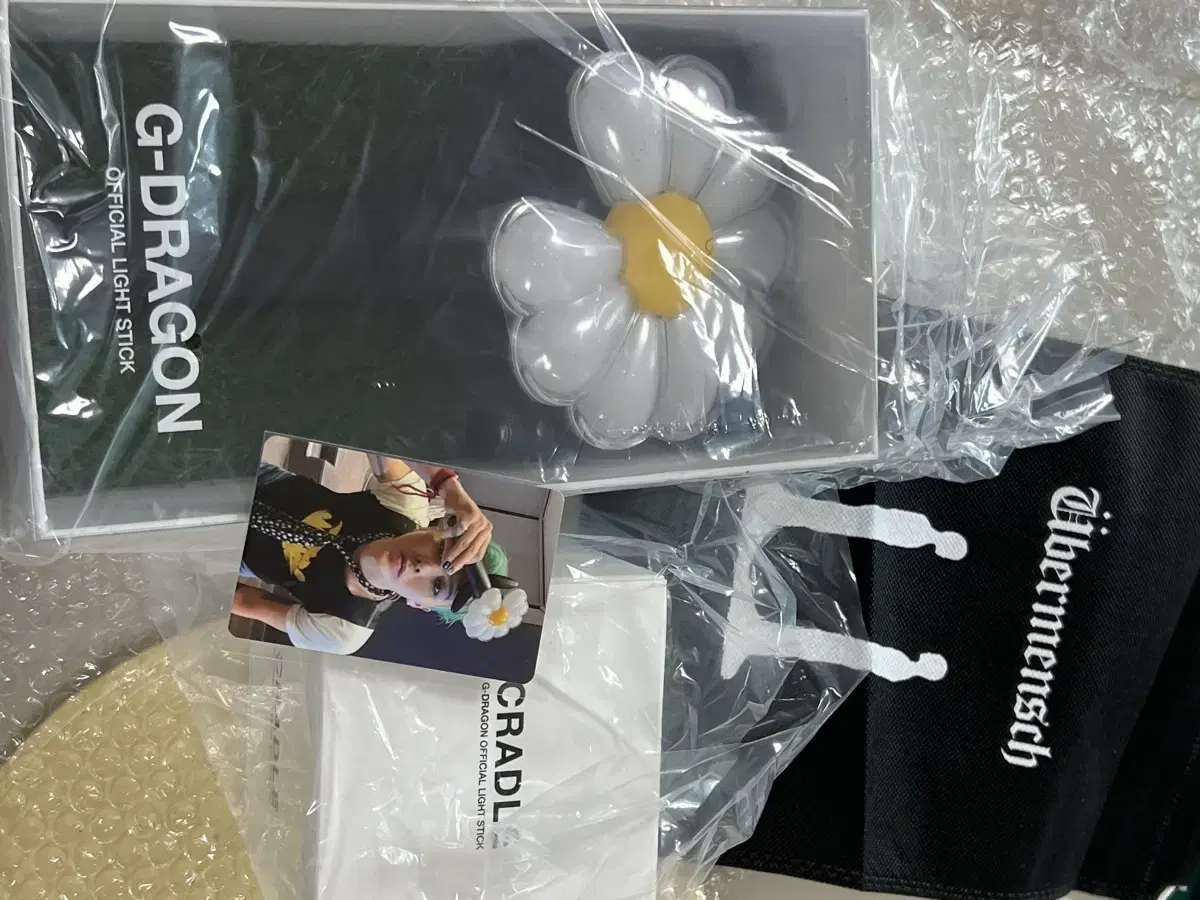 G-dragon lightstick full set