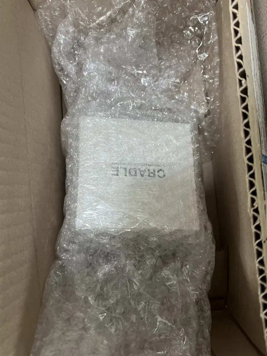 G-dragon lightstick cradle, new product