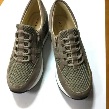 KATKA 그레이 스니커즈 지퍼 23.5cm