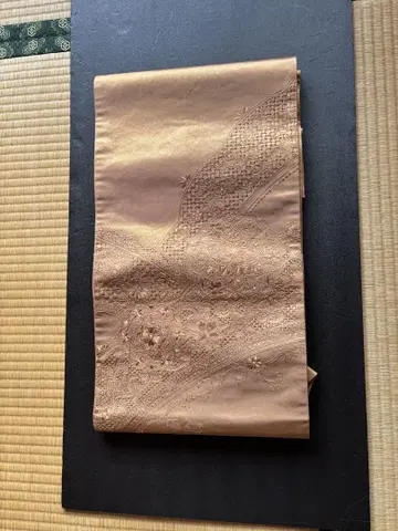 후쿠로 오비, 산토우 패턴, 순수 실크