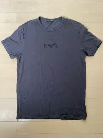 엠포리오 아르마니 EMPORIO ARMANI 티셔츠 그레이 M