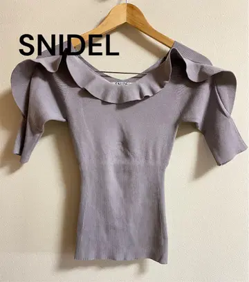 SNIDEL 스나이델 프릴 반팔 니트 디자인 상의 그레이 F