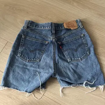 Levi's 리바이스 숏팬츠 데님 팬츠 여성용