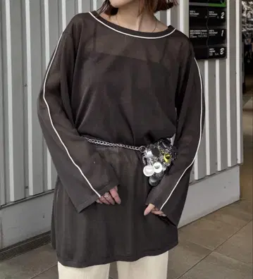 차오패닉 티피 배색 라인 시어 튜닉