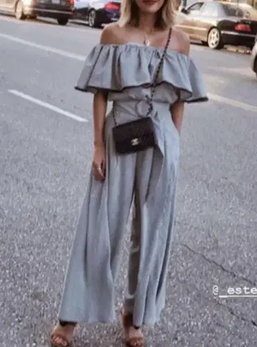 Estella.K 에스테라케 셋업 오프숄더 스트라이프
