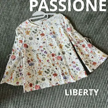 PASSIONE 파시오네 리버티 블라우스