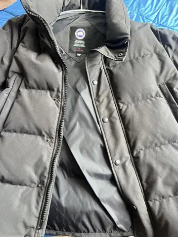 Canada Goose Fusion 다운 자켓 L 사이즈