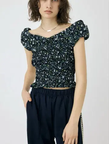 MOUSSY GATHER FLOWER 블라우스 상의