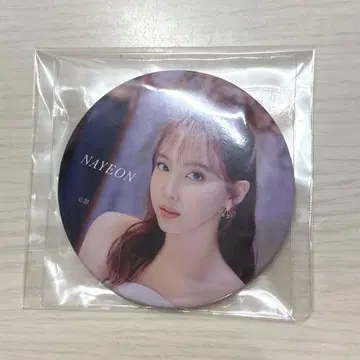TWICE 나연 Doughnut 캔뱃지