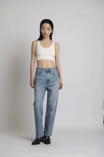 STUDIO R330 스트레이트 데님 팬츠 프리미엄 컬렉션