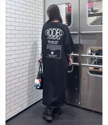 로데오 크라운 로고 래글런 슬리브 원피스 (블랙)