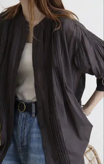 면 보일 핀턱 블라우스