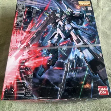 MG 1/100 리젤 (대장 기체)