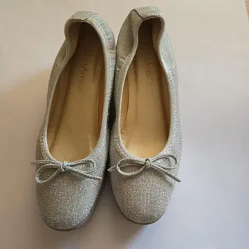 Bella Fante 실버 플랫 슈즈