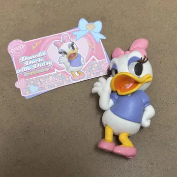 52TOYS 데이지