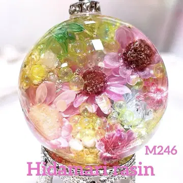 M246 레진 목걸이 핑크와 그린 플라워 어레인지 구형 2.9cm