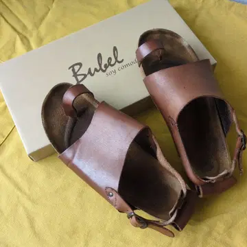 Bubel 브라운 가죽 플립플랍 샌들