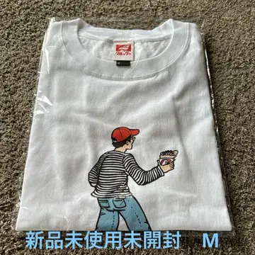 시손지루 모델 쿠루쿠 티셔츠