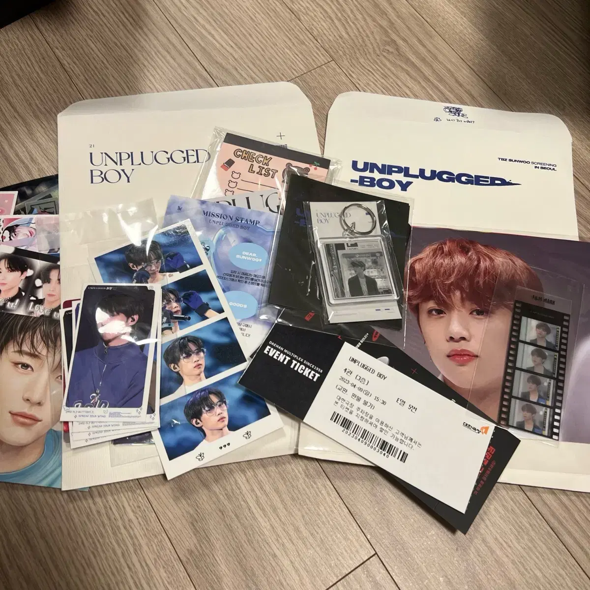 The Boyz Sunwoo Unplugged Boy Video Exhibition Unofficial Goods