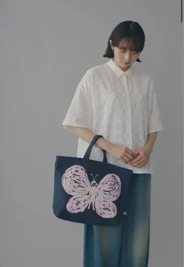 미나 페르호넨 30주년 깃털 꽃 토트 ukka
