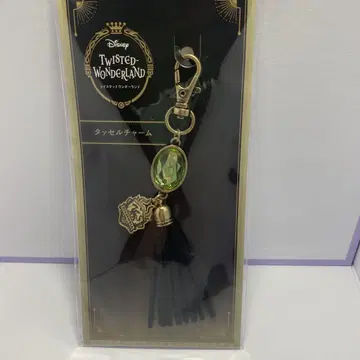 트위스티드 원더랜드 태슬 참 디어 소무니아 기숙사