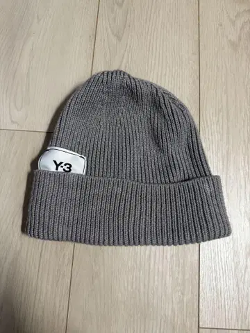 Y-3 그레이 니트 모자