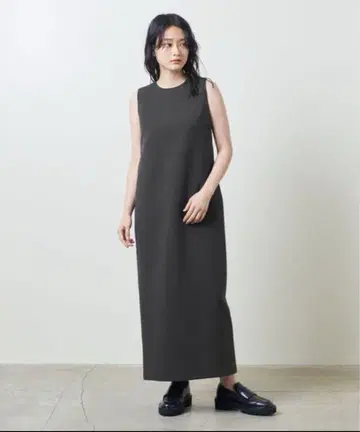 <MARW UNITED ARROWS>슬리브리스 롱 원피스