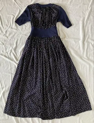 AND COUTURE 네이비 도트 반팔 롱 원피스