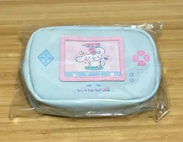 시나모롤 게임기형 파우치 훼미리마트 훼미리마트 시나몬 산리오
