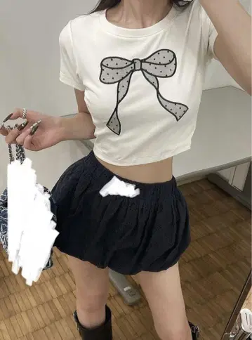 Darich 도트 리본 티셔츠