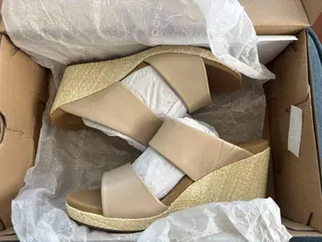 ROCKPORT 베이지 스트랩 웨지 샌들 사이즈 M 미사용 새상품