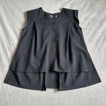 City Tokyo 린넨 느낌 슬리브리스 블라우스 블랙 일본제 린넨