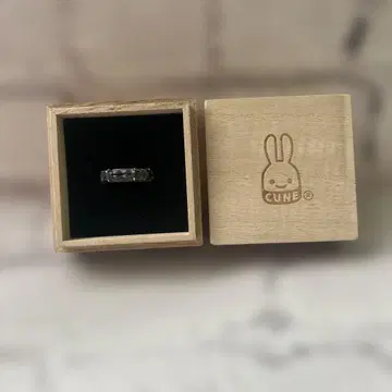 CUNE 반지 가로 토끼 반지
