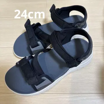 새상품 IENA Teva/테바 별주 ZYMIC 샌들