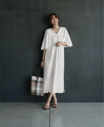 스타일 델리 [LUXE] 양류 핀턱 카프탄 원피스 FREE 화이트